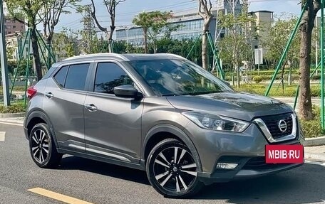 Nissan Kicks I, 2020 год, 1 190 000 рублей, 3 фотография