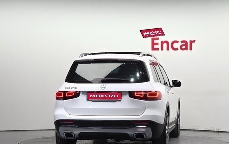 Mercedes-Benz GLB, 2022 год, 3 650 000 рублей, 1 фотография