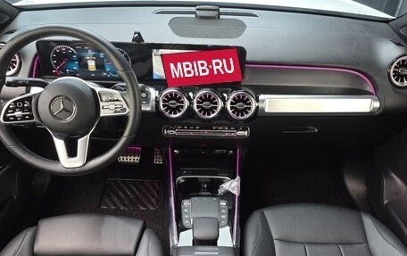 Mercedes-Benz GLB, 2022 год, 3 650 000 рублей, 3 фотография