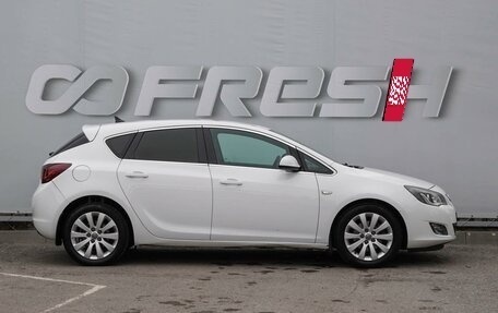 Opel Astra J, 2011 год, 889 000 рублей, 5 фотография