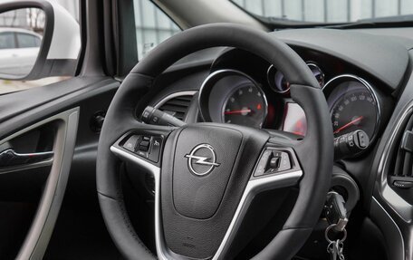 Opel Astra J, 2011 год, 889 000 рублей, 18 фотография