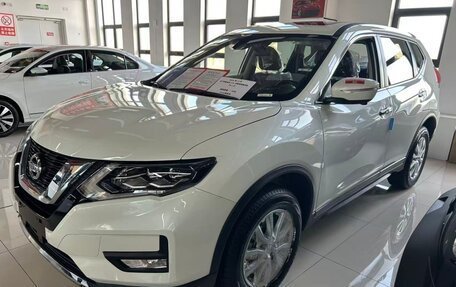 Nissan X-Trail, 2024 год, 2 760 000 рублей, 2 фотография