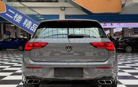 Volkswagen Golf VIII, 2023 год, 1 650 000 рублей, 3 фотография