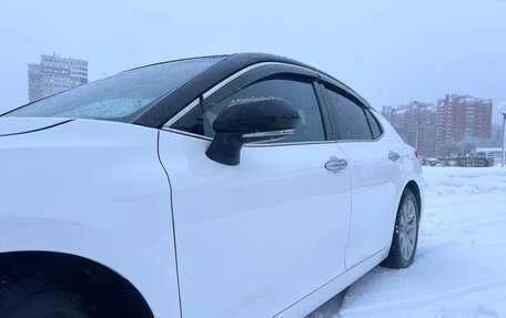 Toyota Camry, 2018 год, 2 900 000 рублей, 23 фотография