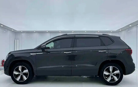 Volkswagen Tharu, 2022 год, 1 400 000 рублей, 10 фотография