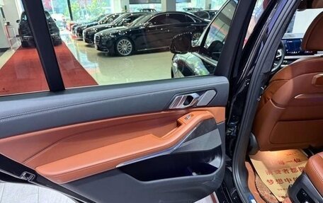 BMW X7, 2024 год, 14 000 000 рублей, 16 фотография