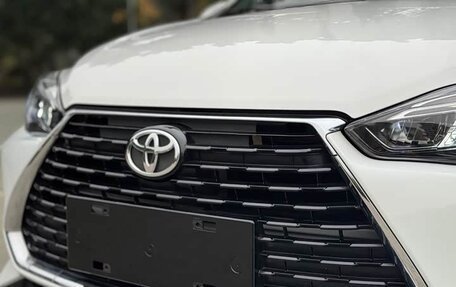 Toyota Yaris XP150 рестайлинг, 2022 год, 1 370 000 рублей, 11 фотография