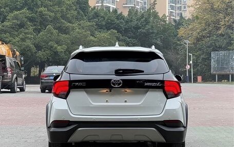 Toyota Yaris XP150 рестайлинг, 2022 год, 1 370 000 рублей, 6 фотография