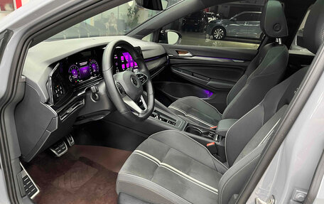 Volkswagen Golf VIII, 2022 год, 2 080 000 рублей, 6 фотография