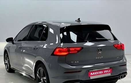 Volkswagen Golf VIII, 2022 год, 2 080 000 рублей, 4 фотография