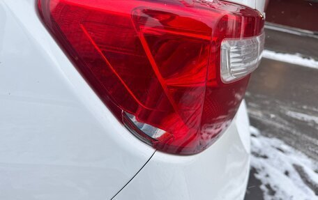 Toyota Camry, 2013 год, 1 990 000 рублей, 10 фотография