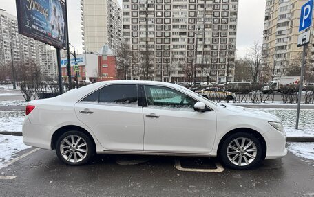 Toyota Camry, 2013 год, 1 990 000 рублей, 2 фотография