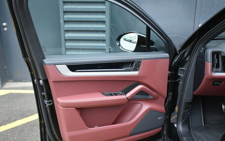 Porsche Cayenne III, 2025 год, 21 999 000 рублей, 17 фотография