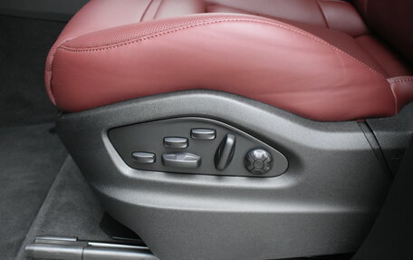 Porsche Cayenne III, 2025 год, 21 999 000 рублей, 28 фотография