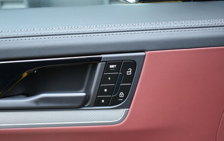 Porsche Cayenne III, 2025 год, 21 999 000 рублей, 27 фотография