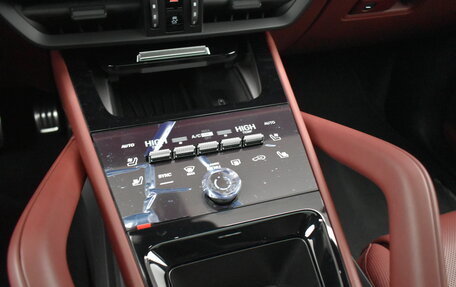 Porsche Cayenne III, 2025 год, 21 999 000 рублей, 33 фотография