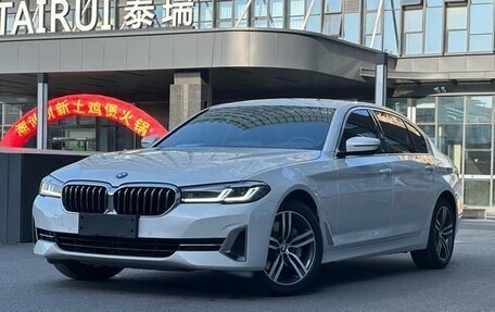 BMW 5 серия, 2022 год, 5 490 000 рублей, 1 фотография