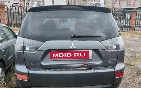 Mitsubishi Outlander III рестайлинг 3, 2008 год, 719 200 рублей, 4 фотография