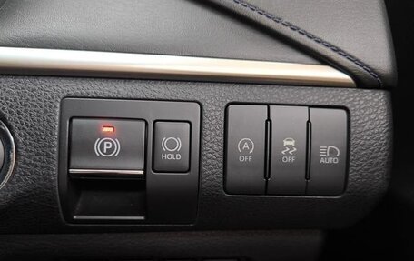 Toyota Harrier, 2018 год, 3 000 000 рублей, 21 фотография