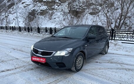 KIA cee'd I рестайлинг, 2011 год, 630 000 рублей, 8 фотография