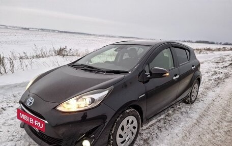 Toyota Aqua I, 2018 год, 1 200 000 рублей, 3 фотография