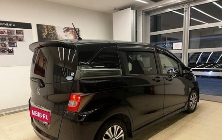 Honda Freed I, 2014 год, 1 180 000 рублей, 5 фотография