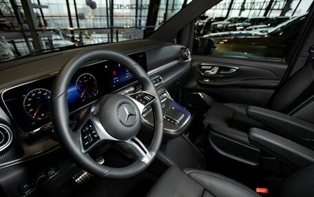 Mercedes-Benz V-Класс, 2025 год, 15 000 000 рублей, 9 фотография