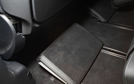 Mercedes-Benz V-Класс, 2025 год, 15 000 000 рублей, 23 фотография