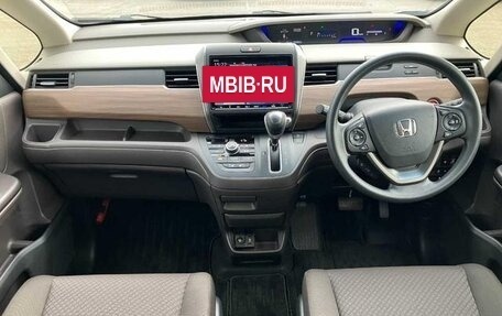 Honda Freed II, 2021 год, 1 320 001 рублей, 5 фотография