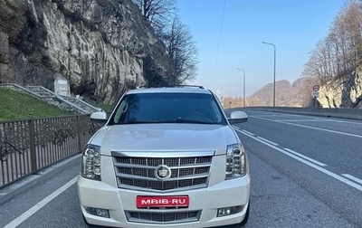 Cadillac Escalade III, 2012 год, 2 750 000 рублей, 1 фотография