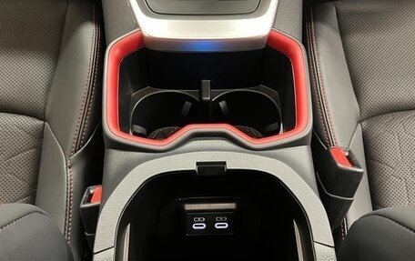 Toyota RAV4, 2025 год, 4 700 000 рублей, 25 фотография