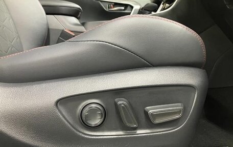 Toyota RAV4, 2025 год, 4 700 000 рублей, 16 фотография