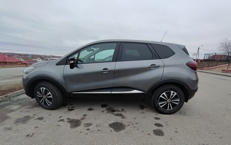 Renault Kaptur I рестайлинг, 2017 год, 1 360 000 рублей, 6 фотография