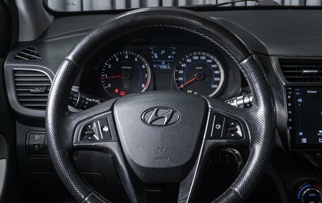 Hyundai Solaris II рестайлинг, 2012 год, 799 000 рублей, 12 фотография