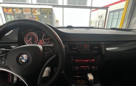 BMW 3 серия, 2009 год, 990 000 рублей, 8 фотография