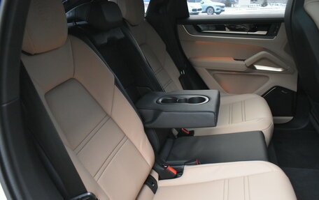 Porsche Cayenne III, 2025 год, 24 500 000 рублей, 20 фотография