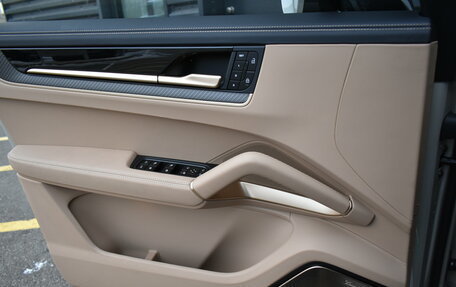 Porsche Cayenne III, 2025 год, 24 500 000 рублей, 19 фотография