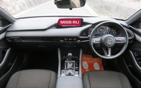 Mazda 3, 2021 год, 1 450 000 рублей, 9 фотография