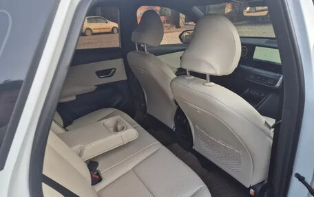 Hyundai Kona I, 2022 год, 2 450 000 рублей, 10 фотография