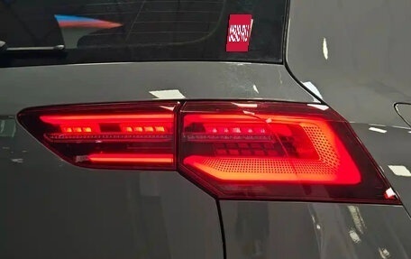 Volkswagen Golf VIII, 2021 год, 1 310 000 рублей, 9 фотография