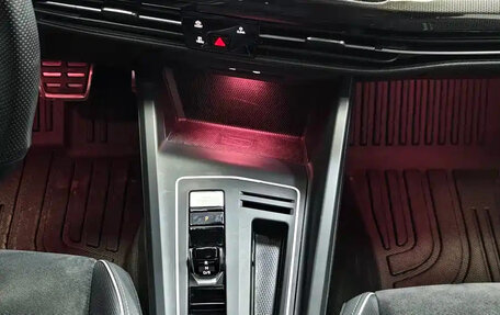 Volkswagen Golf VIII, 2021 год, 1 310 000 рублей, 18 фотография