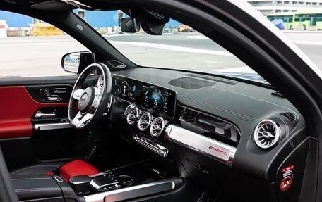 Mercedes-Benz GLB, 2022 год, 1 810 999 рублей, 8 фотография