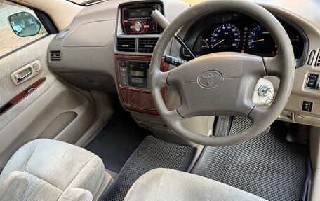 Toyota Gaia, 2001 год, 630 000 рублей, 29 фотография