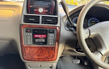 Toyota Gaia, 2001 год, 630 000 рублей, 30 фотография