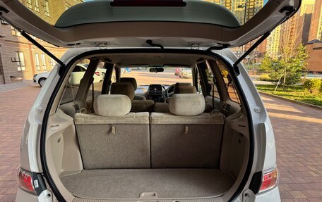 Toyota Gaia, 2001 год, 630 000 рублей, 32 фотография