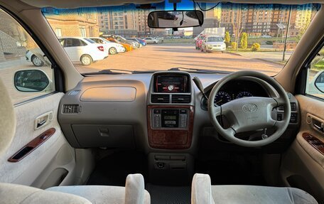 Toyota Gaia, 2001 год, 630 000 рублей, 38 фотография