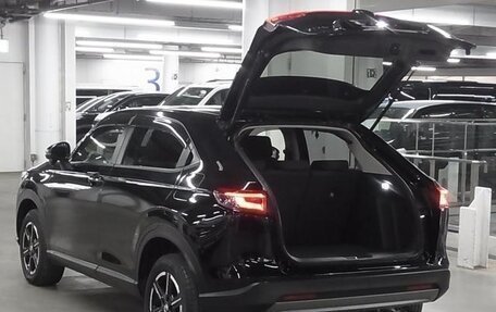 Honda Vezel, 2022 год, 1 850 000 рублей, 5 фотография