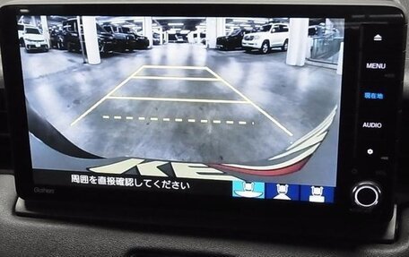 Honda Vezel, 2022 год, 1 850 000 рублей, 16 фотография