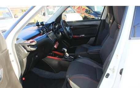 Suzuki Swift V, 2021 год, 1 410 000 рублей, 11 фотография