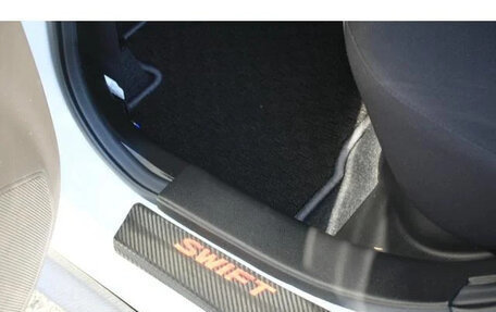 Suzuki Swift V, 2021 год, 1 410 000 рублей, 15 фотография